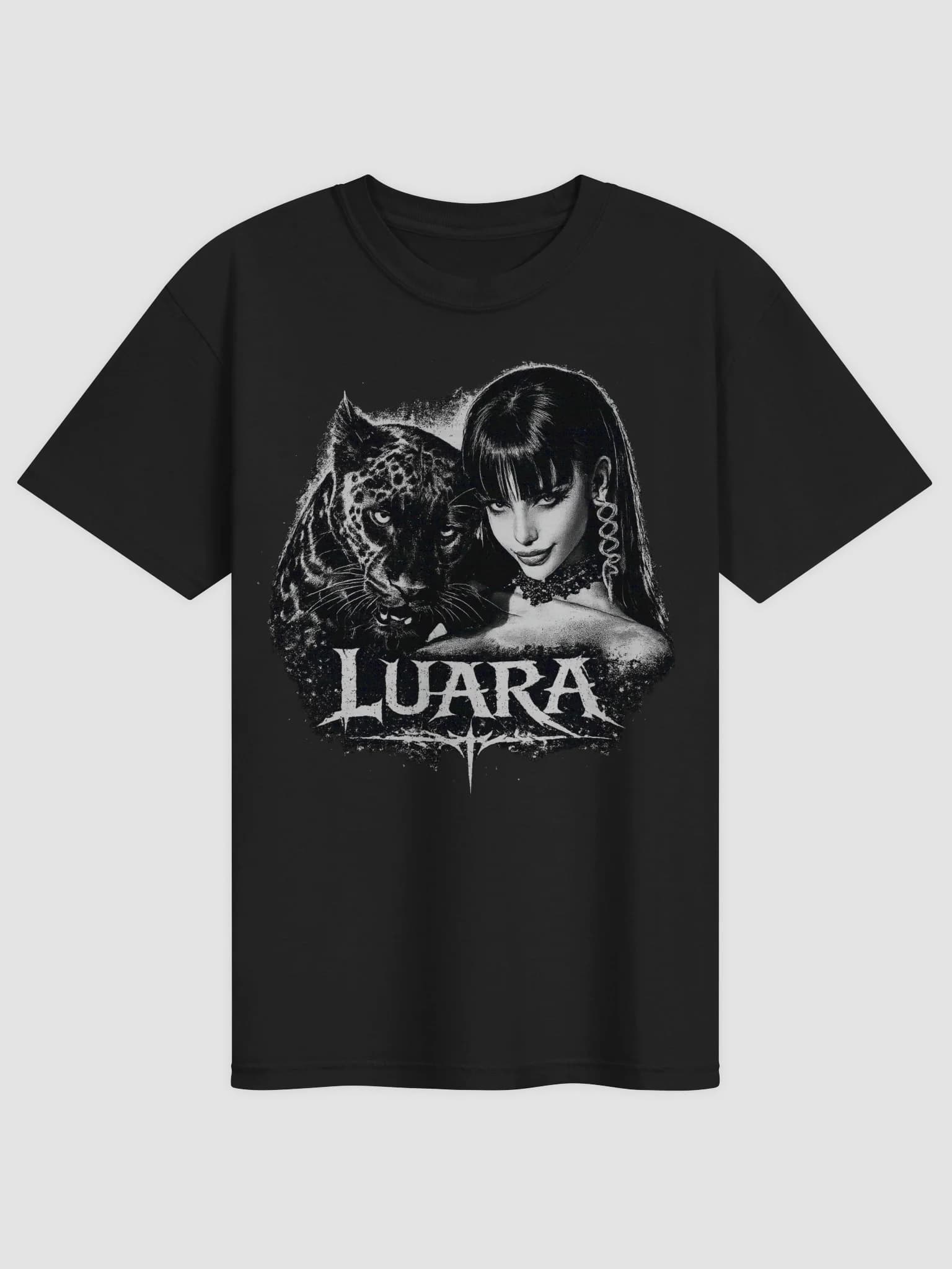 Luara | Instinct T-Shirt